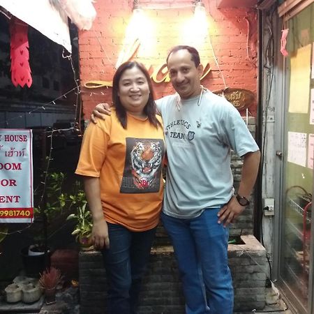 Lucky House Hostel Chiang Mai Exterior photo