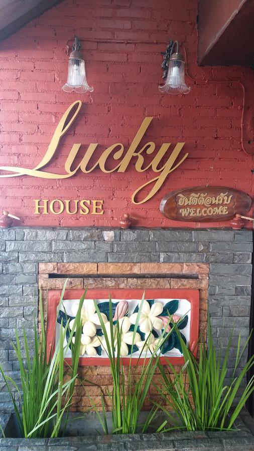 Lucky House Hostel Chiang Mai Exterior photo